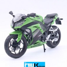 ماکت فلزی موتورسیکلت کاوازاکی نینجا KAWASAKI NINJA 300 GREEN 1:12 AUTOMAXX